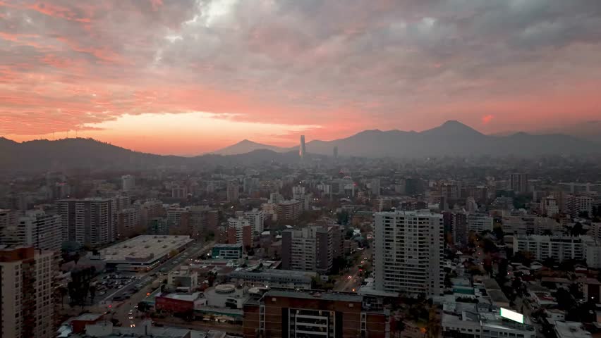 Santiago de Chile Time Lapse Nunoa Providencia Winter Dusk