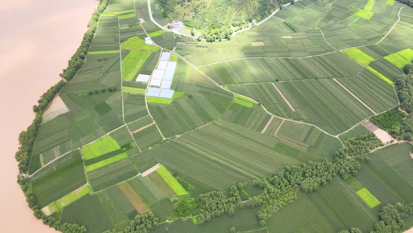 Real Video of Awe Inspiring River Bend