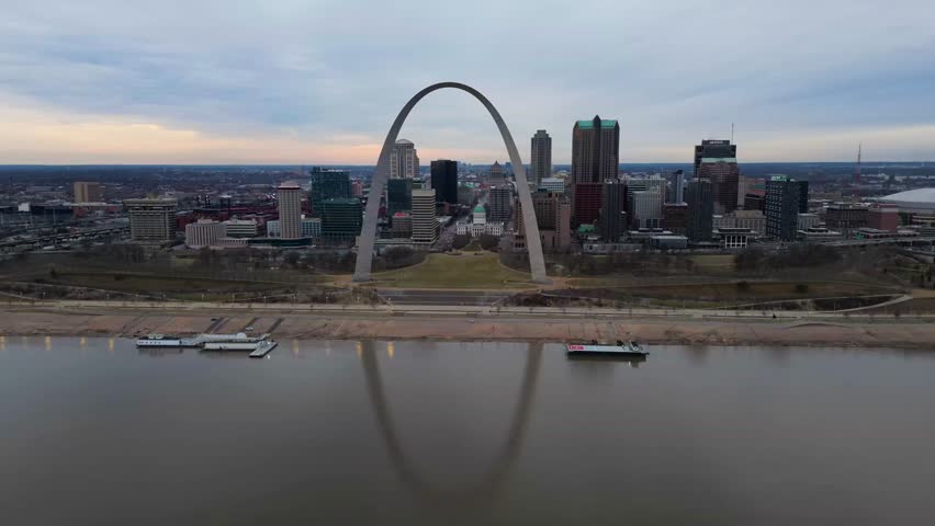 A hyperlapse shot of the St. Louis riverfront. The Iconic St. Louis Arch can be seen reflecting off of the Mississippi River