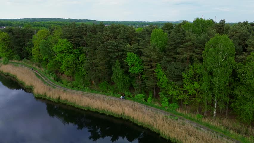 Recreational cycling from a bird