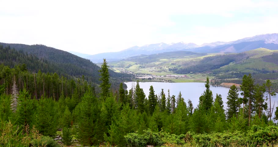 Static video of Sapphire Point Overlook Dillon Reservoir in Breckenridge, Colorado