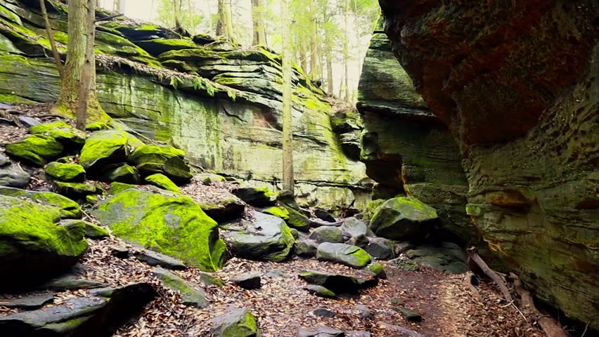 Video of the stunning Green Caves along the Ledges Trail in Cuyahoga Valley National Park