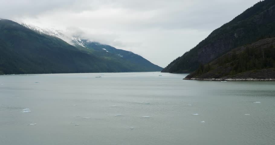 Amazing landscapes of Alaska, heading to Dawes Glacier, sailing Endicott Arm fjord, Holkham Bay.