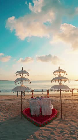 Dinner at Tropical Beach Bali – Stunning Setup for Couples with Seafood Feast and Tropical Ambiance 4K