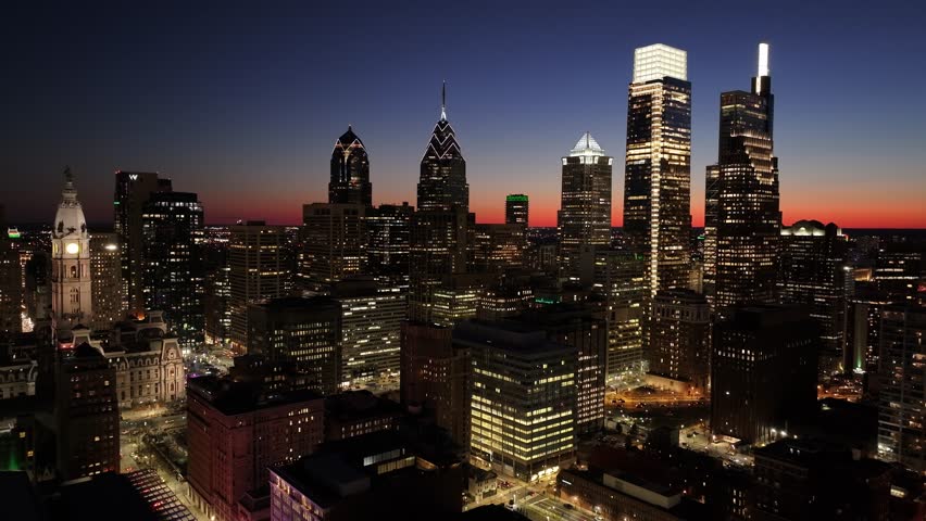 Philadelphia, Pennsylvania, United States - 5.18.2025 - Downtown Philadelphia At Philadelphia In Pennsylvania United States. Sunset Skyline. Capturing The Hustle And Bustle Of A Vibrant City From Abov