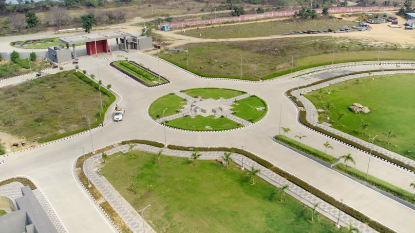 Well-Maintained Roundabout and Entrance of IIM Sambalpur with Landscape Design