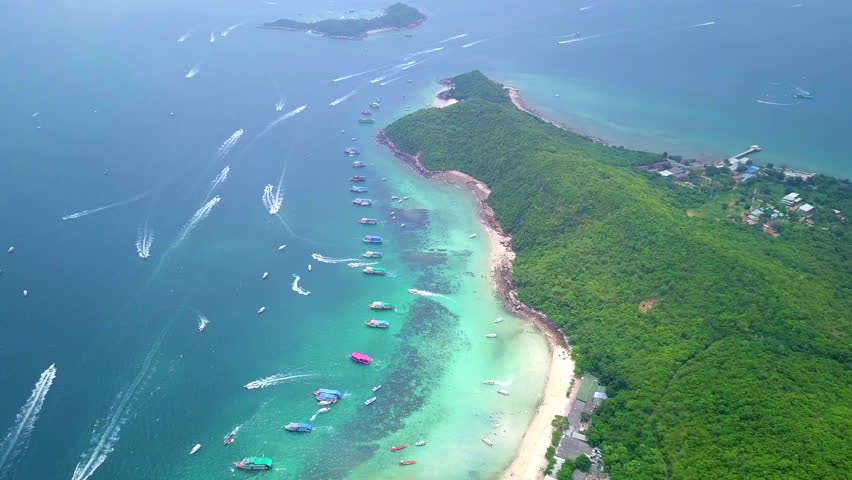 View of  Larn island or Koh Larn with its blue-green sea and beautiful sandy beach, located in Pattaya, Chonburi Province, Thailand Asia.