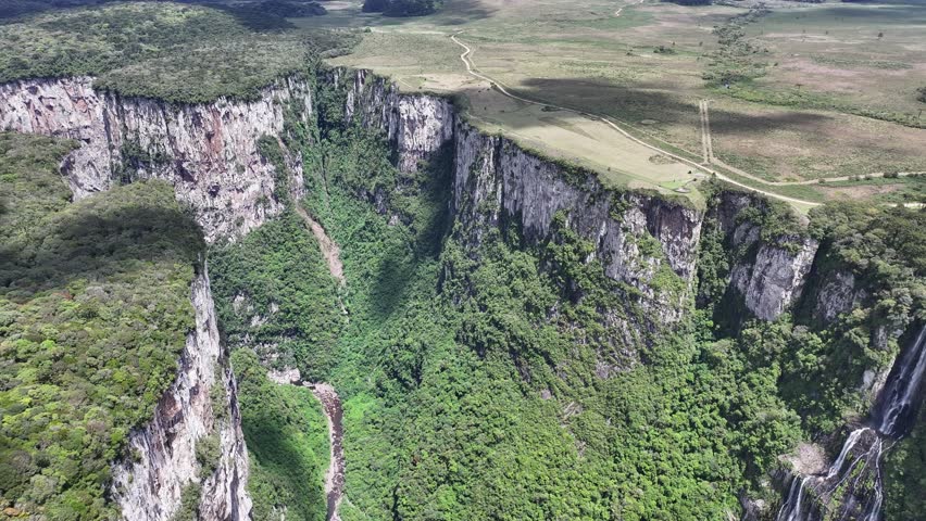 Itaimbezinho Canyon In Praia Grande Santa Catarina Brazil. Dramatic Landscape Of Beautiful Canyons In The Tropical Scene. Countryside Clouds Sky Rural Field. Sky Panoramic Sky.