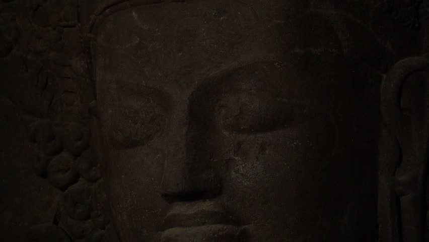  Elephanta Caves, UNESCO World Heritage Site, Mumbai, India.