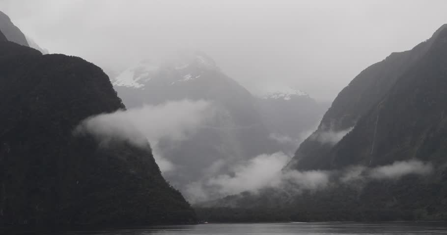 Amazing landscape of Milford Sound (Piopiotahi), Fiordland National Park on the South Island of New Zealand.