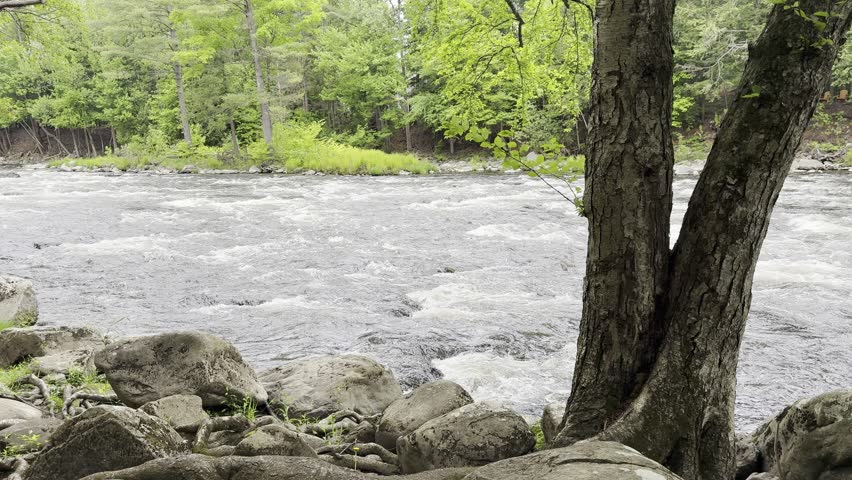 Parc Régional de la Rivière-du-Nord, Quebec, Canada