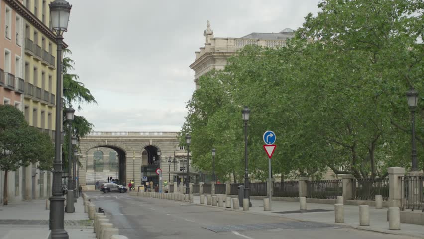 ZOOM OUT SHOT OF A STREET IN MADRID SPAIN