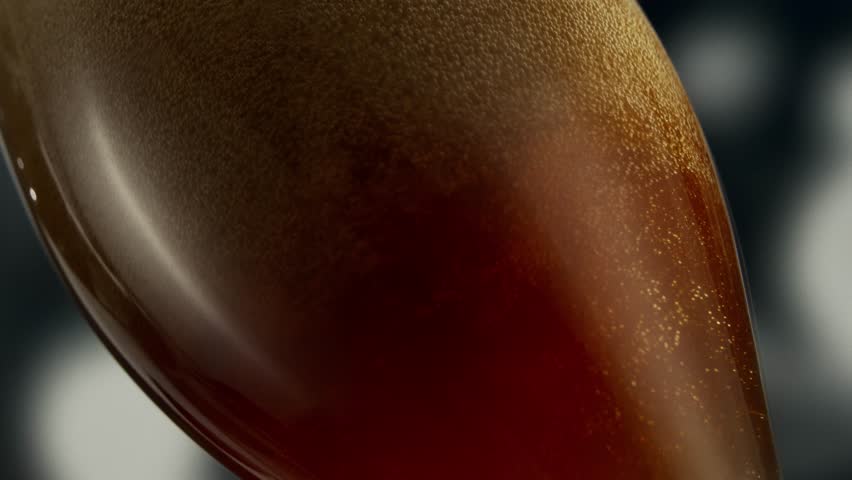 golden dark beer pouring into glass 4K 60fps macro slow motion with bubbles and splashes Crisp bubbles, dynamic splashes, fluid movement ultra-high detail. beverage commercials, advertising, cinematic