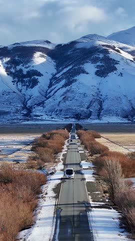 Patagonia Skyline At El Calafate In Santa Cruz Argentina. Snowy Mountains. Snow Capped Landscape. Santa Cruz Argentina. Winter Background. Patagonia Skyline At El Calafate In Santa Cruz Argentina.