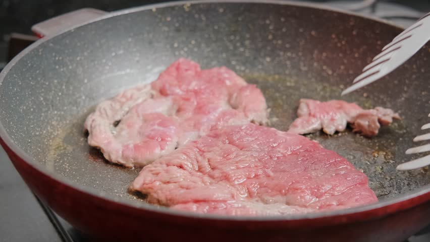 bowl of fresh salad, lettuce and chicken
