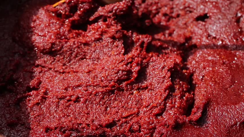 traditional red pepper paste, traditional gochujang
