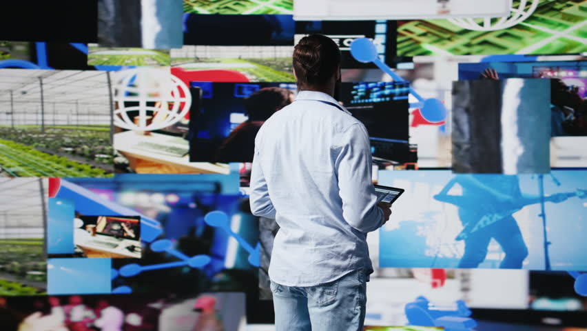 E commerce expert does a live presentation of media web platforms, social network creativity and online engagement in a digital world powered by mobile tech and user interfaces. Camera B. - Powered by Shutterstock - Get 15% off with code: PIKWIZARD15