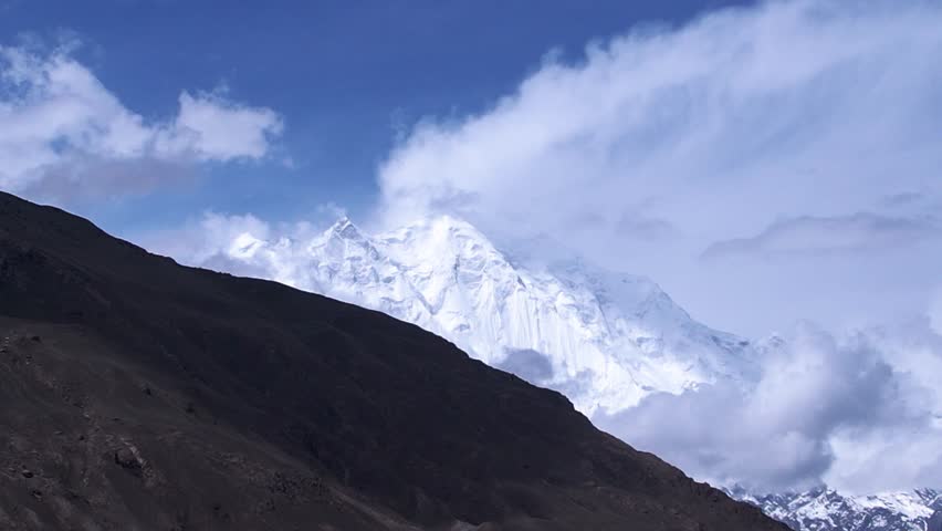 world most beautiful peak nanga parbat gilgit baltistan pakistan most beautiful peak of pakistan world biggest peak snow coverd peak montains with clouds beautiful places of pakistan travel mountains
