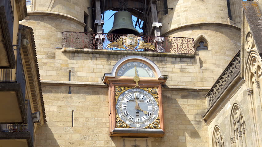 Close shot of the Grosse Cloche and its clock in Bordeaux, France