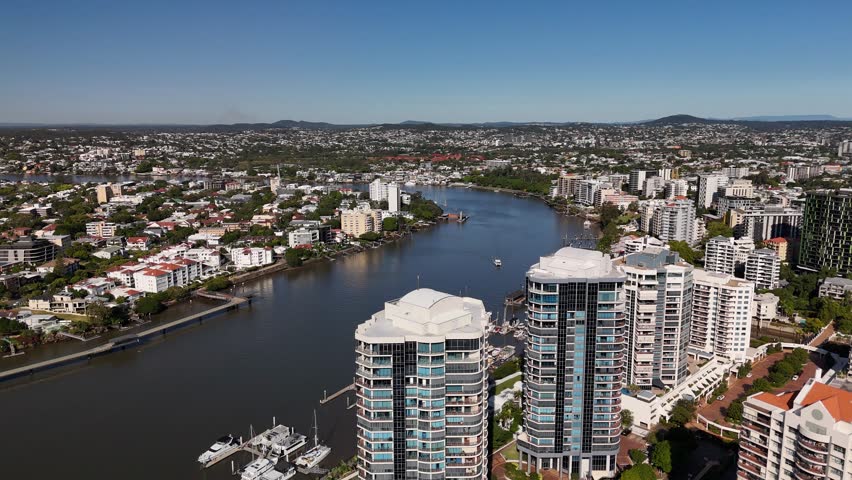 Brisbane, Queensland, Australia – 4k Aerial Drone Footage of City CBD, Skylines, Skyscrapers, Brisbane River, Bridges, City Traffic, Kangaroo Point, Boats and Sails