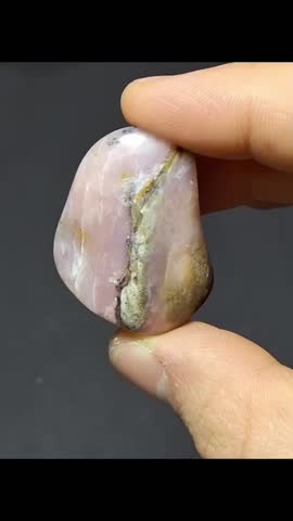 raw rhodochrosite, gemology, gemologist, precious, stone