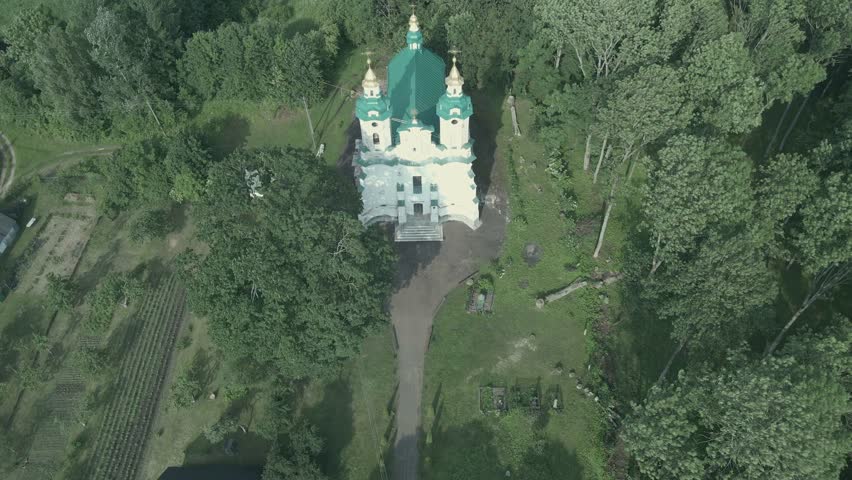 Volno town In 1768, the Greek Catholic Church of the Holy Trinity was built at the Basilian Monastery, Vilnius Borroque
The Church of the Holy Trinity became an Orthodox church in 1895