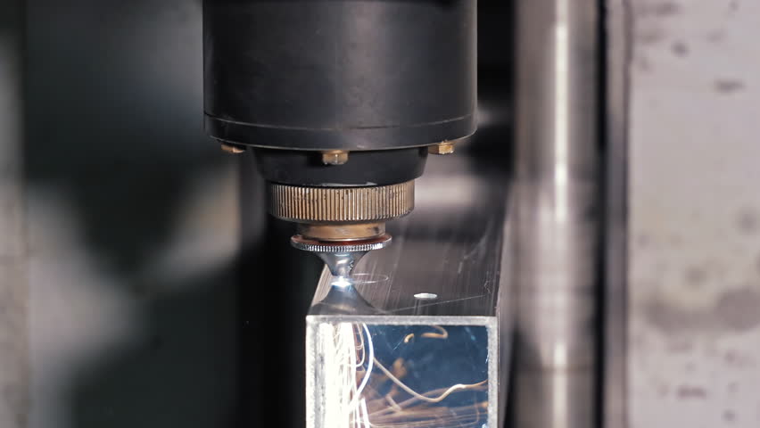 High-Precision Metal Fabrication Process, Laser Cutting Tube with Extreme Accuracy and Focus