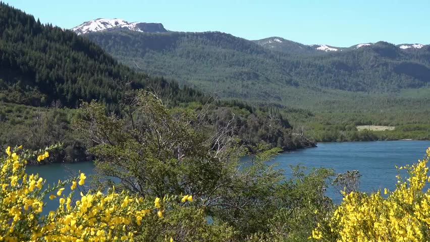 Beautiful nature places from Argentine district lakes 