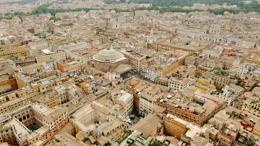 Panoramic drone shot shows Rome’s Pantheon in the heart of a dense historic city