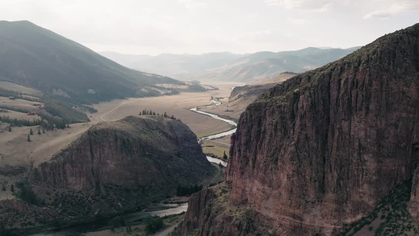 Aerial push through of the wagon wheel gap looking over the Rio Grande river.