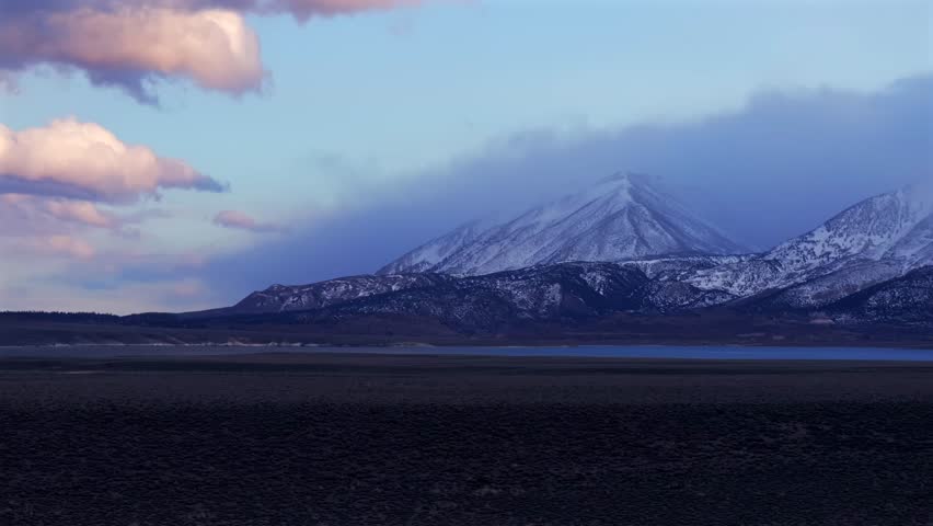 Mammoth LakesToms Place Convict Canyon Minarets Sierra Nevada mountains Hilltop Wild Willy