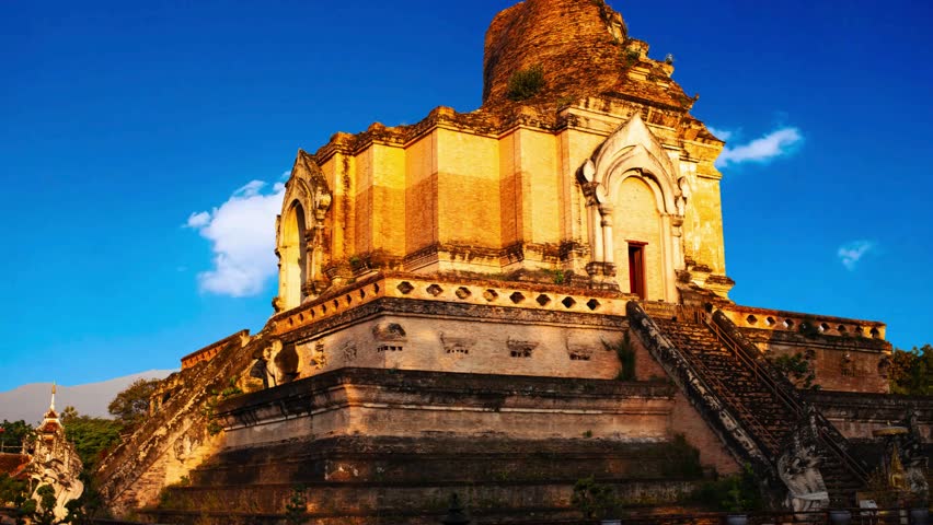 Wat Chedi Luang Temple, famous ruined ancient pagoda in Chiang Mai, north of Thailand Chedi Luang Varavihara temple with ancient large pagoda is 700 years in Chiang Mai, Thailand. Is a religious touri