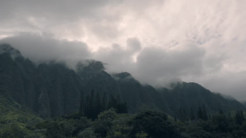 view of cloudy foggy mountains Honolulu Hawaii 