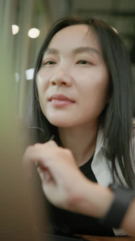 Out-of-focus scene simulating blurry vision before wearing glasses. Ideal for lifestyle, health, or eyewear ads.
