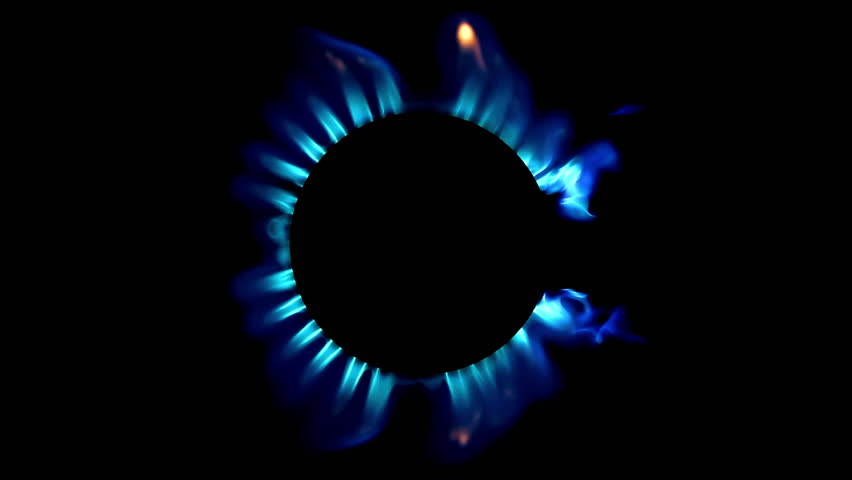 Gas Burner Ignition, Sustained Flame, and Shutdown in 4K Slow Motion – Blue Fire Lights Up, Burns Steadily, and Extinguishes on Stove Ring, Cinematic Close-Up
