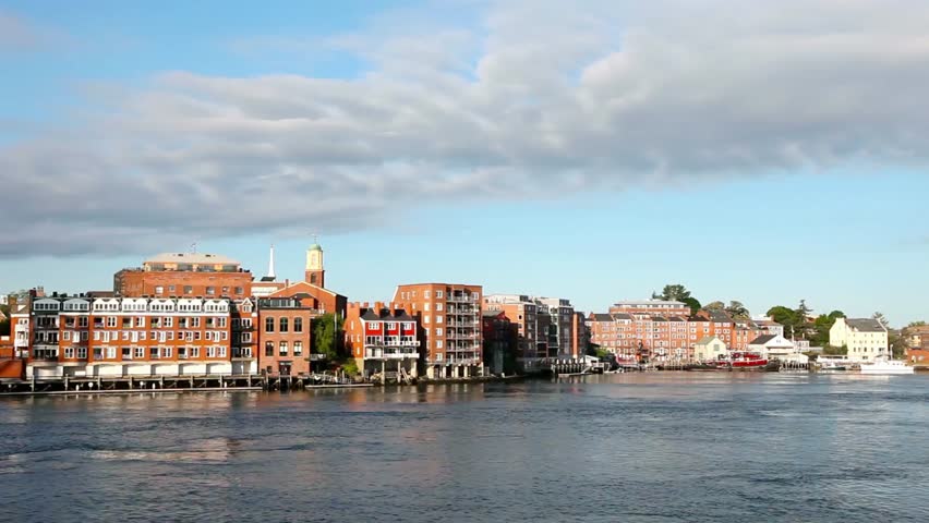Portsmouth new hampshire skyline with historic buildings