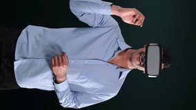 Animation of businessman wearing vr headset over screens with medical data processing. global technology, connections and data processing concept digitally generated video. - Powered by Shutterstock - Get 15% off with code: PIKWIZARD15