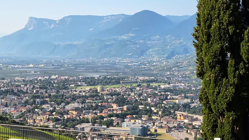 Sight from Dorf Tirol over Meran and Algund in South Tyrol 4k 60FPS 100k
