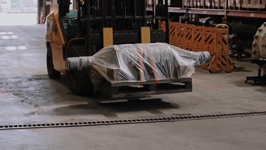 Cargo transportation in the workshop at the enterprise