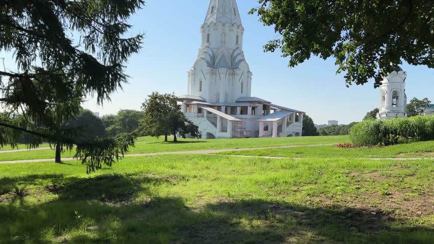 View of the Church of the Ascension in Kolomenskoye (4K60)