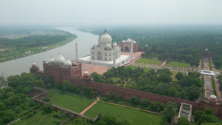 Aerial View of Taj Mahal, Agra, Uttar Pradesh, India. 