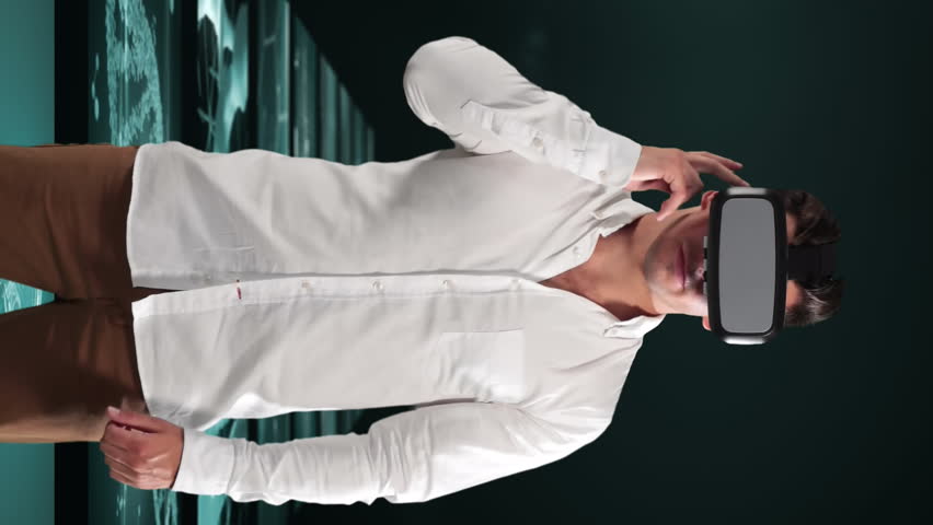 Animation of businessman wearing vr headset over screens with medical data processing. global science, technology, connections and data processing concept digitally generated video. - Powered by Shutterstock - Get 15% off with code: PIKWIZARD15