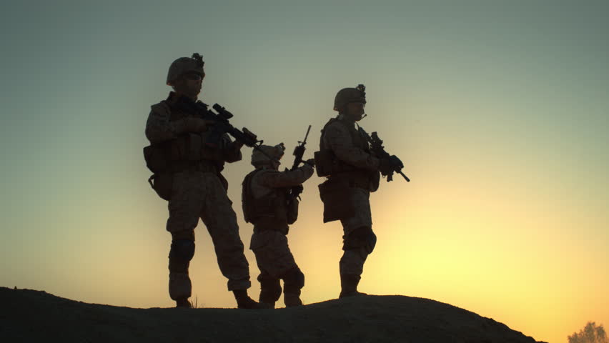 Silhouette of Soldiers Stand With Rifles. Professional Army Guarding People. Special Operation, Modern Military Ready for Battlefield Warfare Action. Dramatic Standing Ready to Shoot