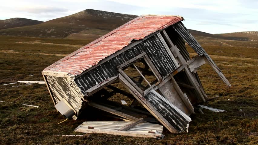 Old collapsed hut, Falkland Island
