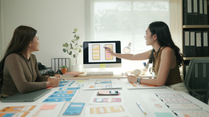 Teamwork Programers meeting for discussion data analysis for UX and UI programming for preparing for Generative AI Technology