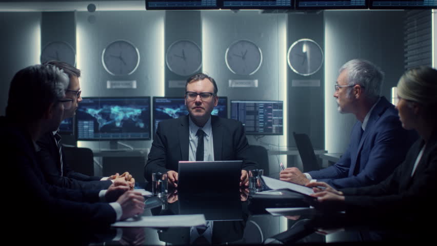 Boardroom Leaders Analyze Urgent eCommerce Data, Exchanging Insights on Growth, Digital Transformation, and Fiscal Priorities. Strategic Brainstorm on Public Sector Innovation