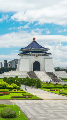 Vertical. Time lapse of Chiang Kai Shek Memorial Hall in Taipei, Taiwan.