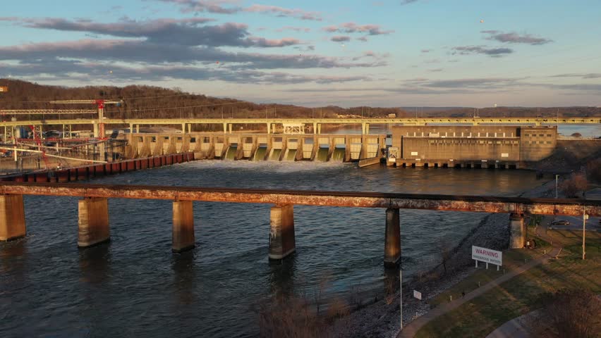 Stunning 4K drone footage of Chickamauga Dam, showcasing its structure, the Tennessee River, and scenic beauty. Perfect for infrastructure, travel, or history projects.