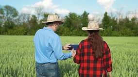 Countryside digital workflow, Agricultural consultancy, Digital field research, Farming collaboration, Field data processing, Working with nature and technology, Grassroots innovation, Farm planning - Powered by Shutterstock - Get 15% off with code: PIKWIZARD15