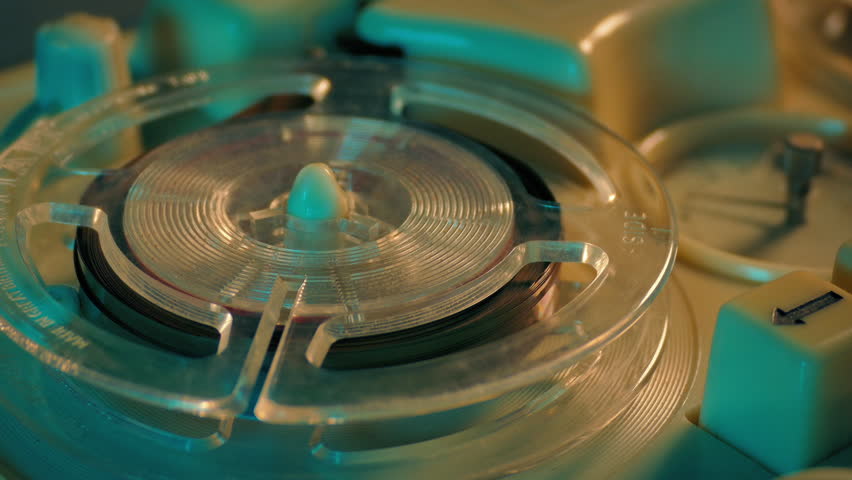 Reel To Reel Machine Starts Playing Detail